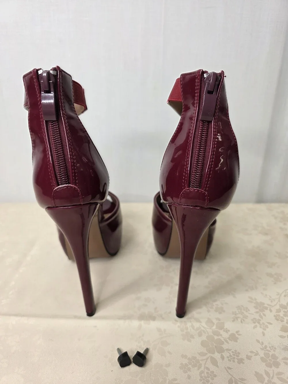 LIURUIJIA Burgundy Patent Platform Pumps Ankle Strap Heels 38 US 7.5